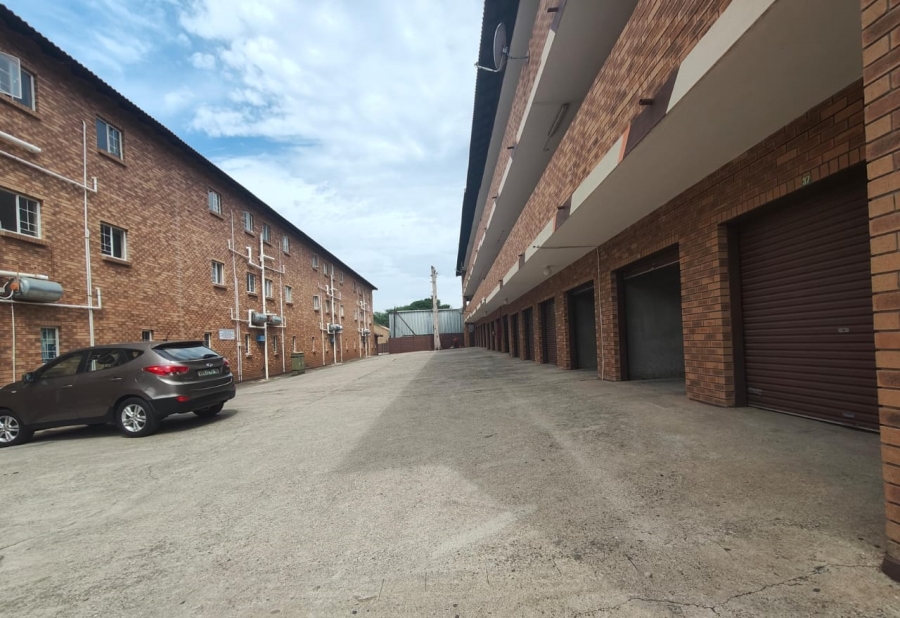 1 Bedroom Property for Sale in Rustenburg Central North West